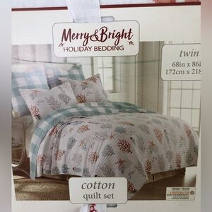 Merry&Bright Holiday bedding cotton twin size Quilt Set